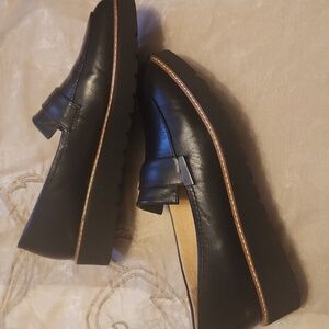 NWT Naturalizer Adiline leather Loafer 8wide Superb Cushioning